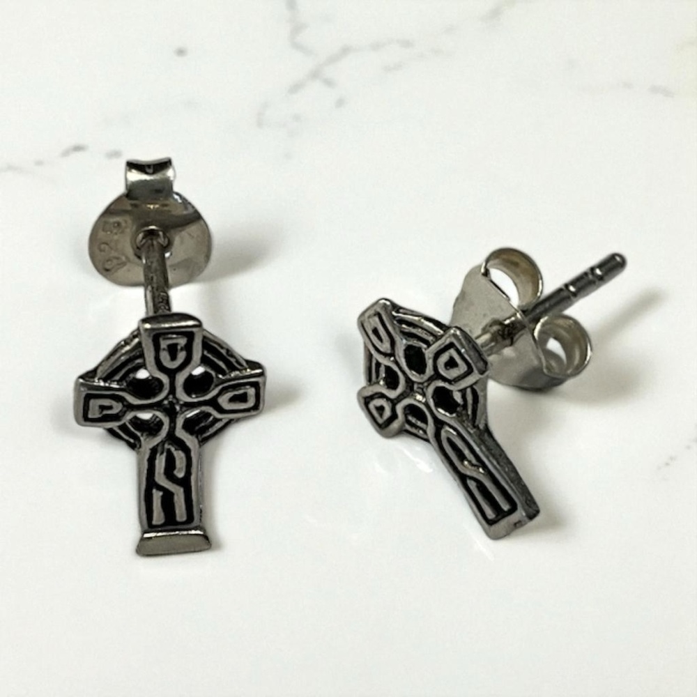 Intricate 925 Sterling Silver Cross Stud Post Earrings